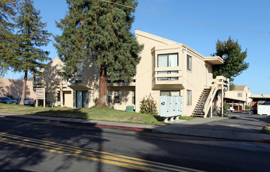 Boardwalk Apartments in Turlock, CA - Building Photo