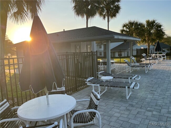 810 E Gilchrist Ct in Hernando, FL - Building Photo - Building Photo