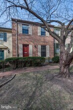 5153 Westbard Ave in Bethesda, MD - Building Photo - Building Photo