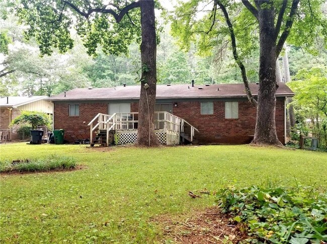 679 Sheppard Rd in Stone Mountain, GA - Building Photo - Building Photo