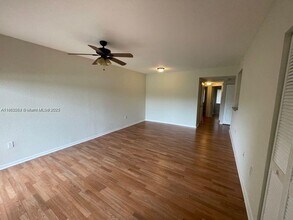 1133 Golden Lakes Blvd in Royal Palm Beach, FL - Building Photo - Building Photo