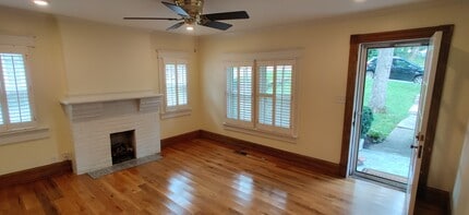 306 53rd Ave N in Nashville, TN - Foto de edificio - Building Photo