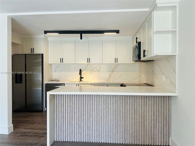 property at 201 Jefferson Ave