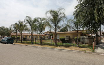 1361-1367 Villa St in Riverside, CA - Building Photo - Building Photo