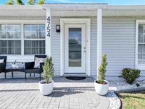 4754 Lake Shore Dr in St. Cloud, FL - Building Photo - Building Photo