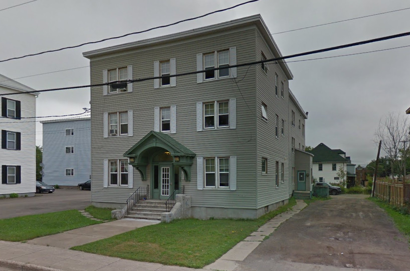 91 Highfield St in Moncton, NB - Building Photo