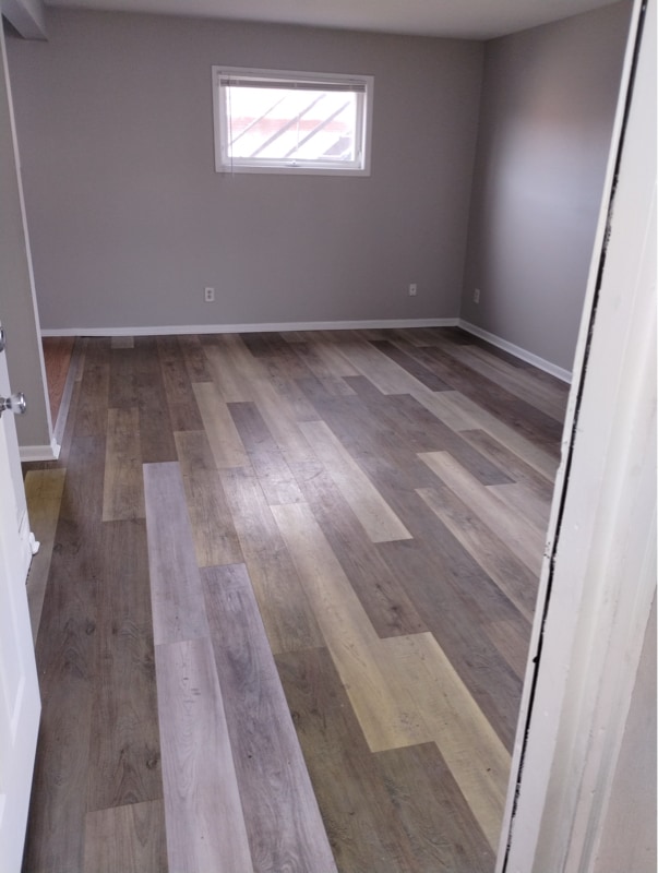 4438 N 61st St, Unit 7 in Omaha, NE - Foto de edificio - Building Photo