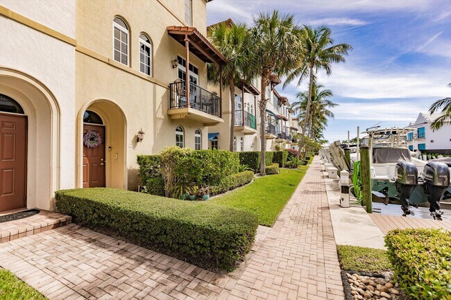 property at 820 Virginia Gardens Dr