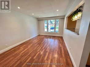 94 Kulpin Ave in Bradford West Gwillimbury, ON - Building Photo - Building Photo