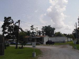 598 S Post Oak Rd in Sulphur, LA - Building Photo