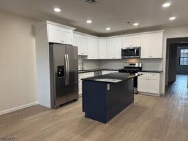 188 Heckel St in Belleville, NJ - Building Photo