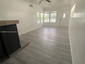 108 SE 10th Ave in Pompano Beach, FL - Building Photo - Building Photo