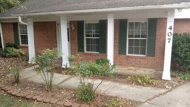 407 Elmhurst Ave in High Point, NC - Building Photo - Building Photo