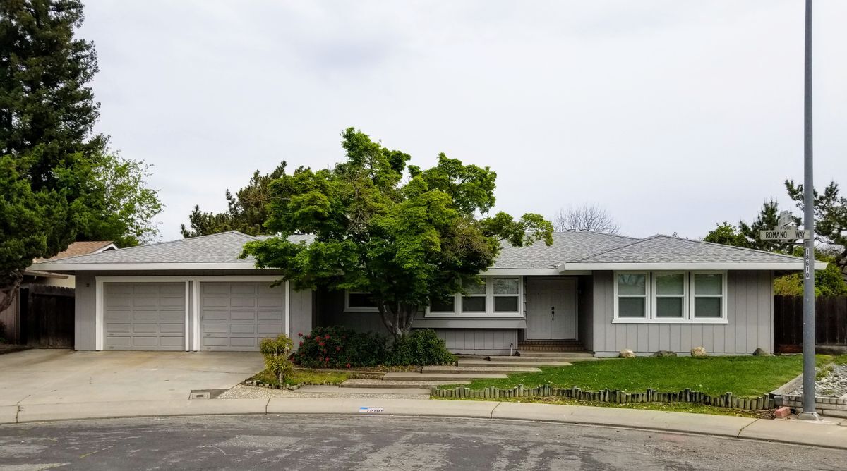 1200 Romano Way in Modesto, CA - Building Photo