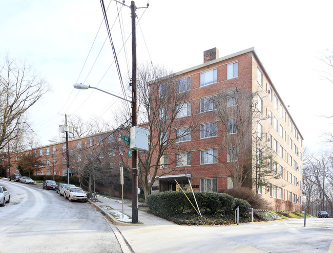 Phylmar Plaza in Washington, DC - Building Photo - Building Photo