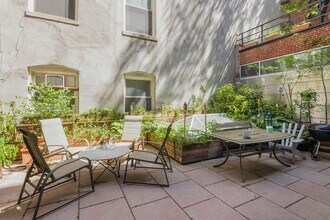 33 Bond St in New York, NY - Building Photo - Building Photo