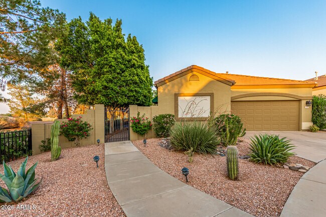 3341 E Fremont Rd in Phoenix, AZ - Building Photo - Building Photo