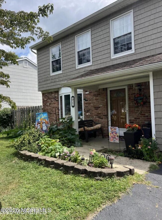 22 Mizzen Dr in Barnegat Township, NJ - Building Photo - Building Photo