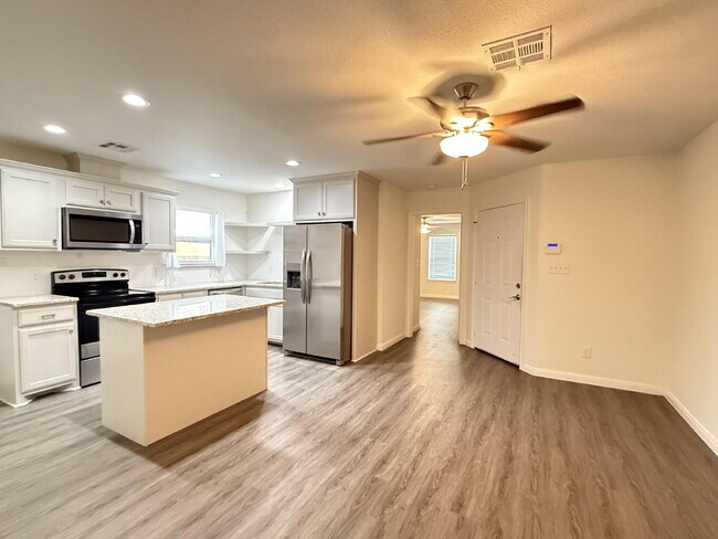 929 Houston St in Waco, TX - Building Photo - Building Photo