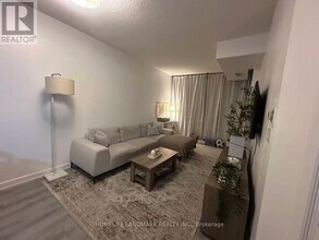 4065 Brickstone Mews in Mississauga, ON - Building Photo - Building Photo