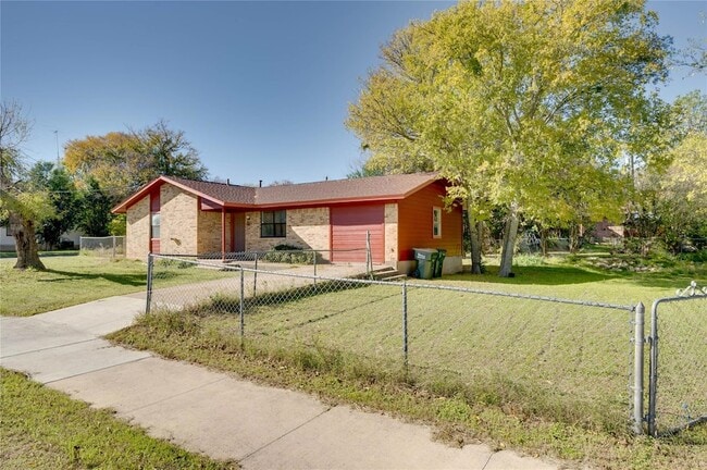 706 Scenic Dr in Georgetown, TX - Building Photo - Building Photo