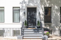 505 E 84th St in New York, NY - Building Photo - Building Photo