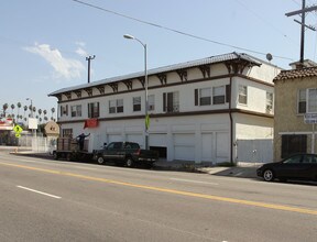 4801 2nd Ave in Los Angeles, CA - Foto de edificio - Building Photo