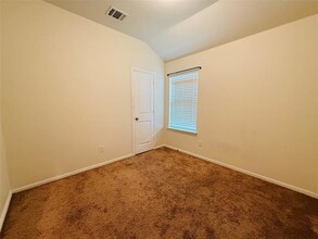 9328 Castorian Dr in Fort Worth, TX - Building Photo - Building Photo