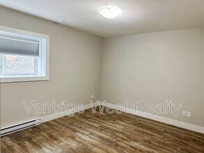 238-238 Lost Creek Place in Kelowna, BC - Building Photo - Building Photo