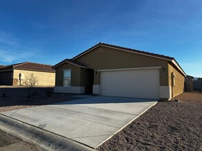 5658 Quarry Ave in Fort Mohave, AZ - Building Photo - Building Photo