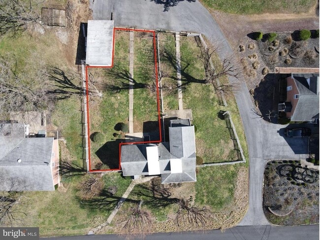 property at 739 S Main St