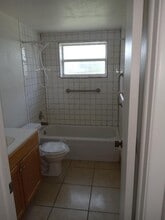 7429 Washington St, Unit 7429 in New Port Richey, FL - Building Photo - Building Photo