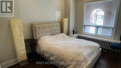471-2-M471 Ossington Ave in Toronto, ON - Building Photo - Building Photo