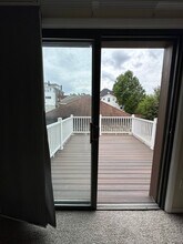 738 Rossmore Ave in Pittsburgh, PA - Building Photo - Building Photo