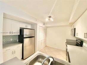 9650 NW 2nd St in Pembroke Pines, FL - Building Photo - Building Photo