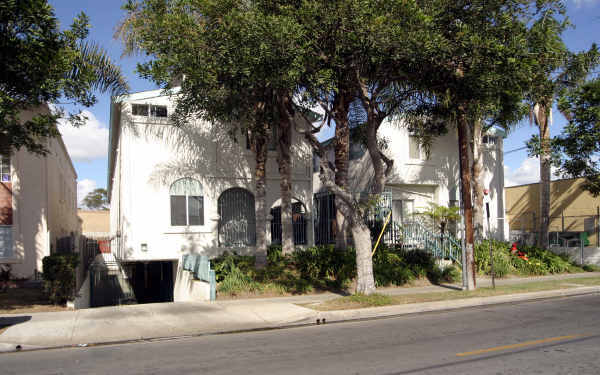 4419 W 162nd St in Lawndale, CA - Foto de edificio