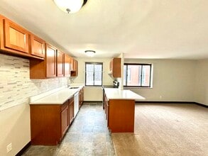 Fieldbrook Apartments in Pittsburgh, PA - Building Photo - Building Photo