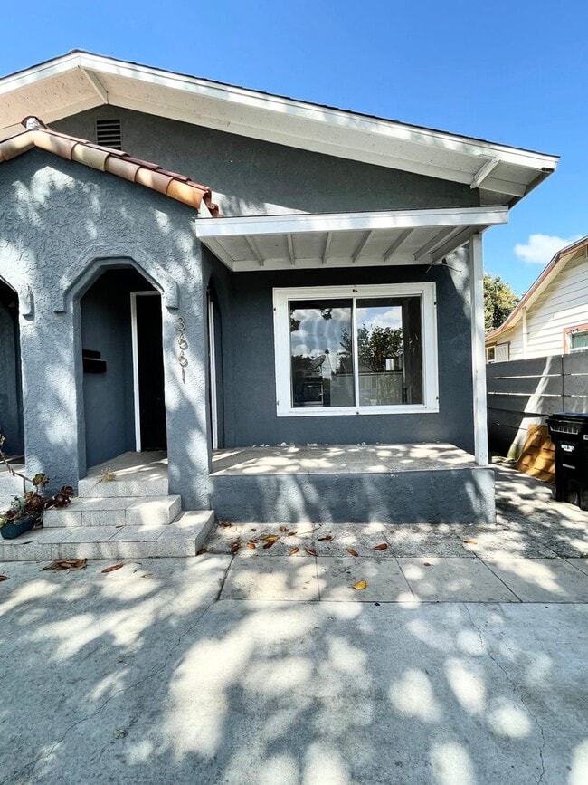 3659 6th Ave in Los Angeles, CA - Building Photo - Building Photo