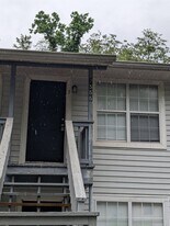 2555 Chateau Ln in Tallahassee, FL - Building Photo