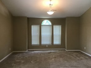 101 Two Gait Ln in Simpsonville, SC - Foto de edificio - Building Photo