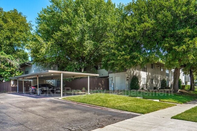 4920 Byers Ave in Fort Worth, TX - Building Photo - Building Photo