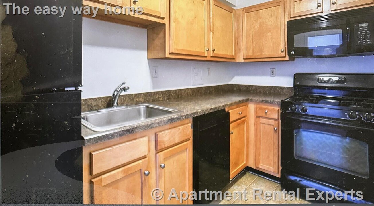205 Walden St-Unit -4FL in Cambridge, MA - Building Photo