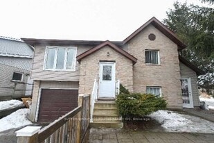 1 Quaiser Crt in Guelph, ON - Building Photo