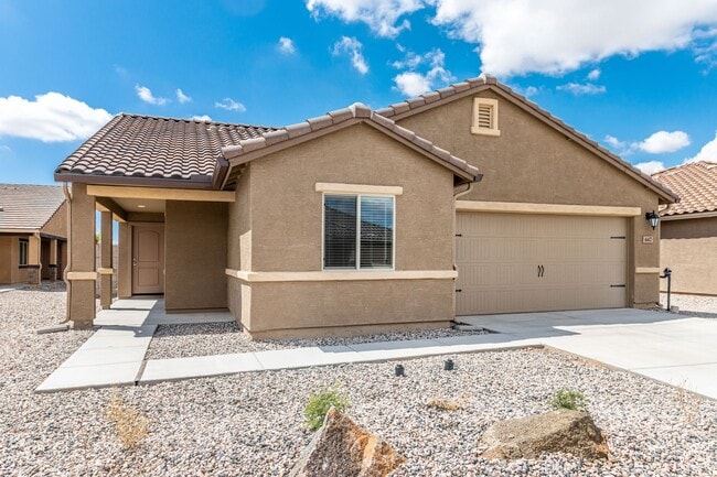 property at 447 W Guinea Ct