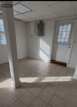 143 E High St in East Hampton, CT - Building Photo - Building Photo