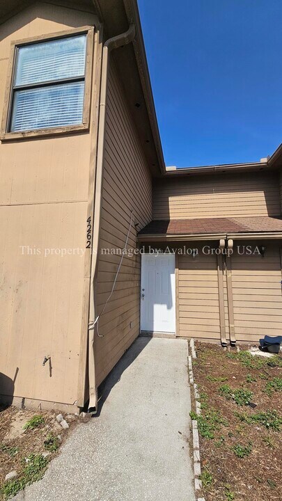 4262 Polo Ct in Jacksonville, FL - Building Photo