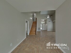 13603 Lynnville Dr in Houston, TX - Building Photo - Building Photo