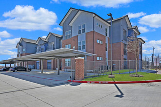 Parc West in Arlington, TX - Building Photo - Building Photo