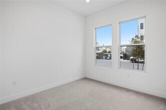 128 Creation in Irvine, CA - Building Photo - Building Photo