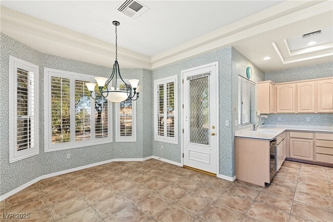 property at 10548 Findlay Ave